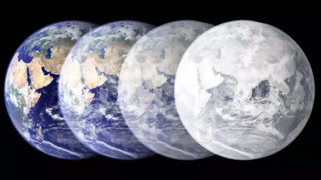 Secuencia de cuatro globos terráqueos mostrando la Tierra cubriéndose progresivamente de hielo, ilustrando una glaciación global (Tierra bola de nieve).