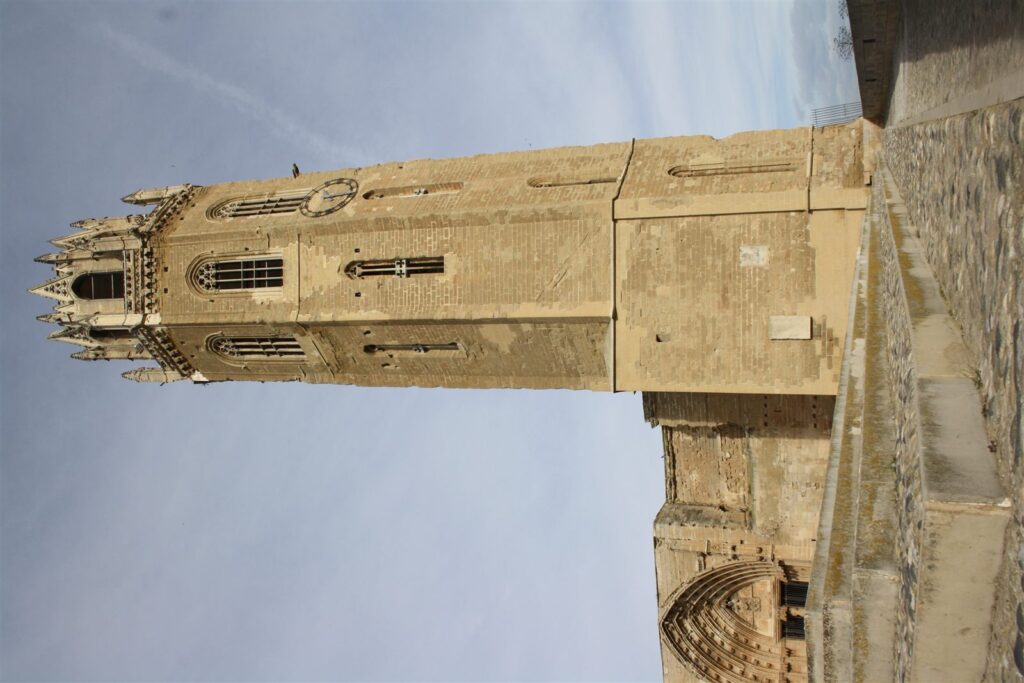 Torre campanario de la Seu Vella de Lleida, antigua mezquita mayor de la Lleida musulmana.